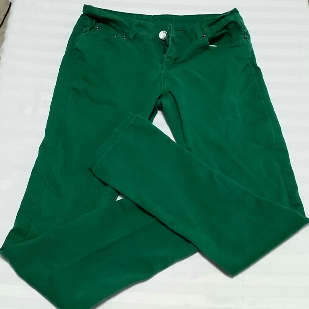 Rue 21 green jeans size 5/6 front and back pocket